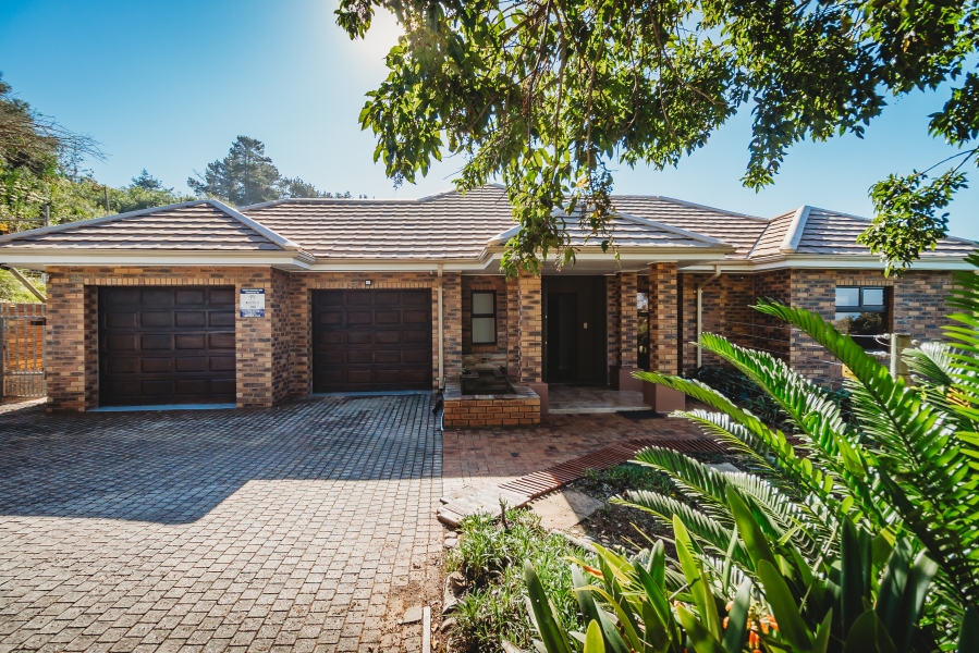 3 Bedroom Property for Sale in Wilderness Heights Western Cape